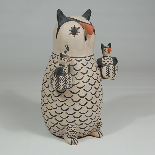 Seferina Ortiz Pottery C3688.78